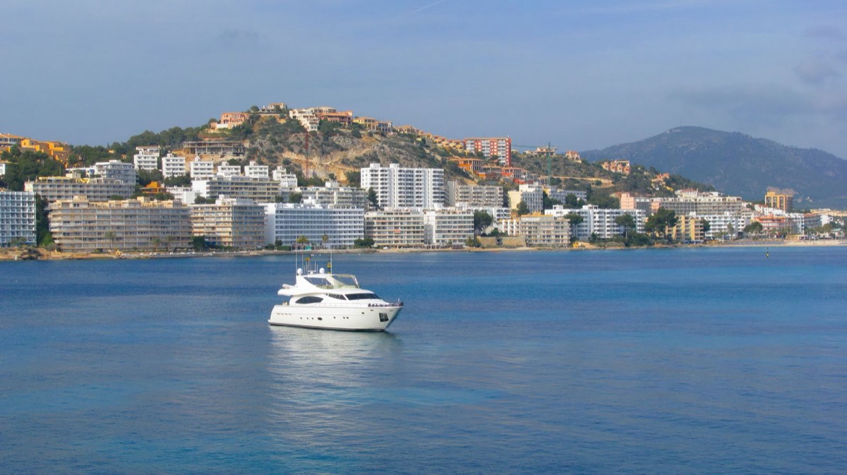 Planifica en otoño tu chárter de yate para 2027: la ventaja de reservar con antelación